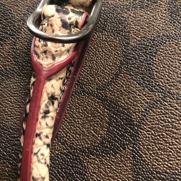 Authentic COACH purse & matching wallet - Picture 5 of 9